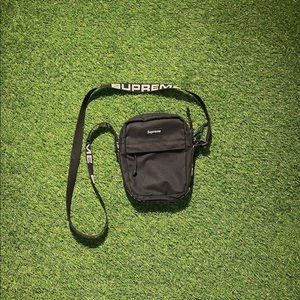 Supreme Shoulder Bag (SS18)